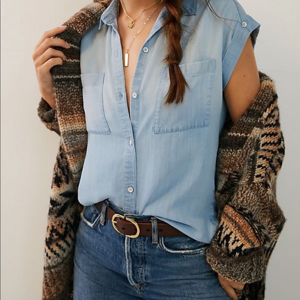 Cloth and Stone Tasha Chambray Button Down Top